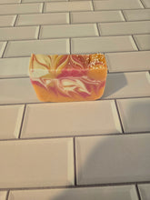 Load image into Gallery viewer, Peach Prosecco Soap
